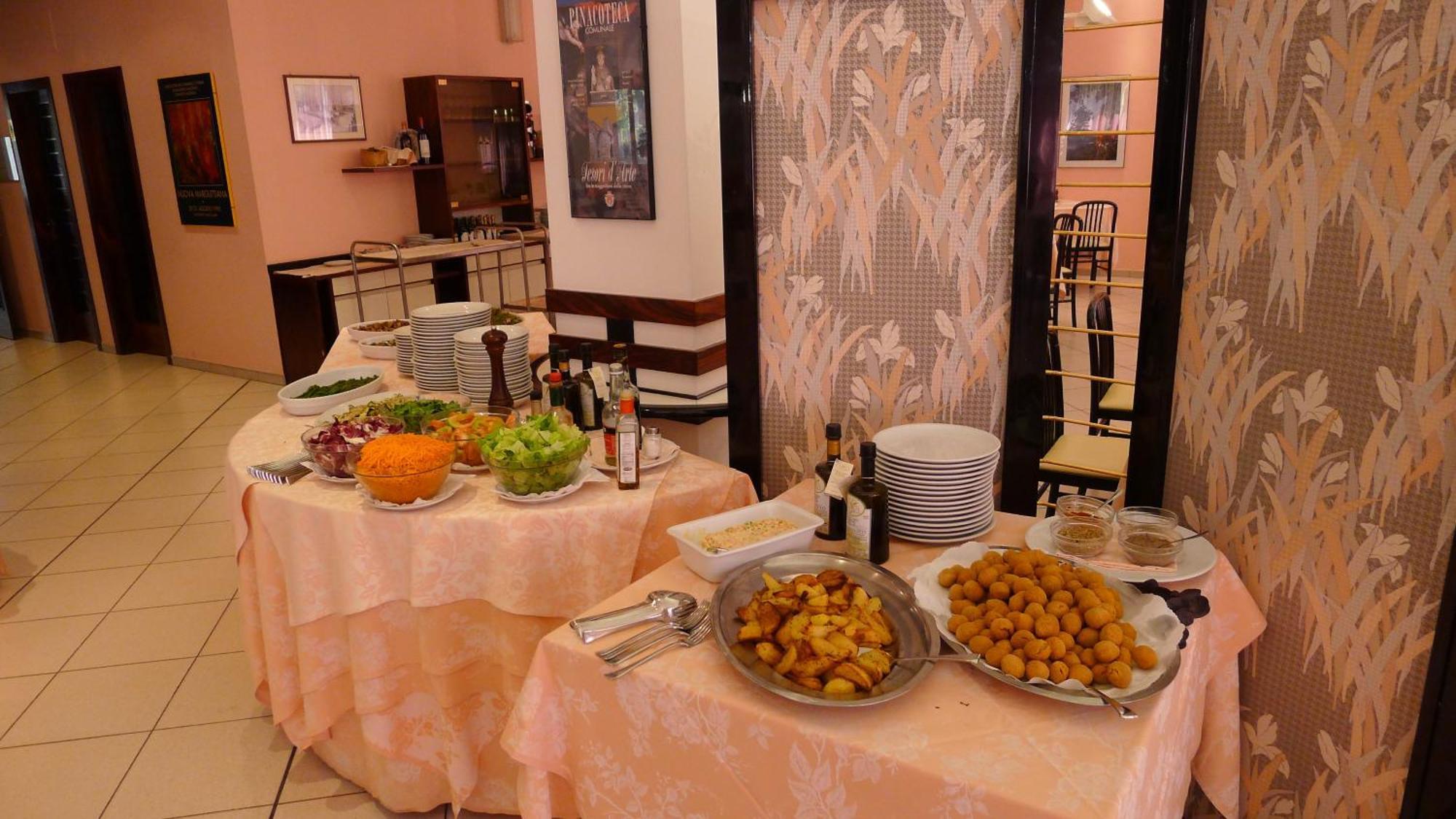 Hotel Grassetti Piediripa エクステリア 写真