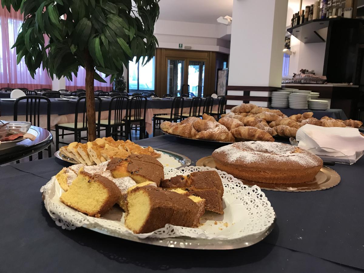 Hotel Grassetti Piediripa エクステリア 写真