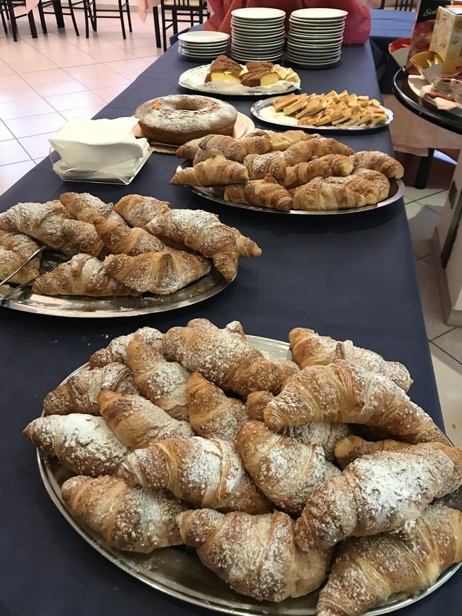 Hotel Grassetti Piediripa エクステリア 写真