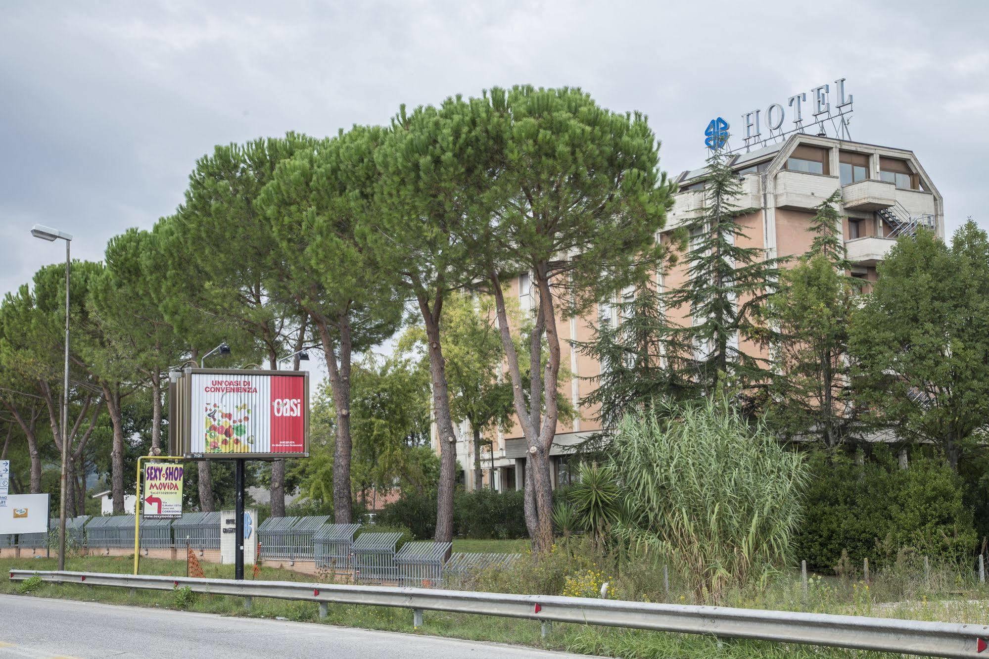 Hotel Grassetti Piediripa エクステリア 写真