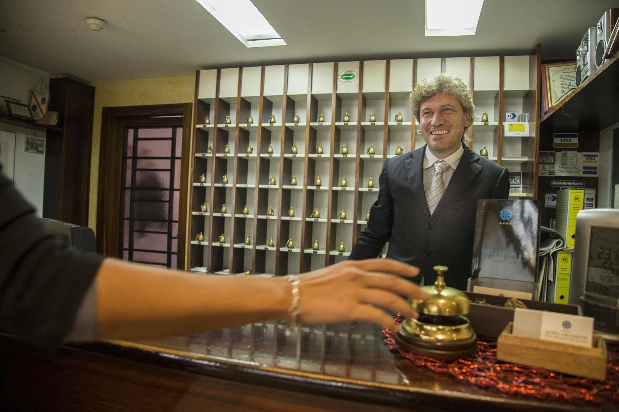 Hotel Grassetti Piediripa エクステリア 写真
